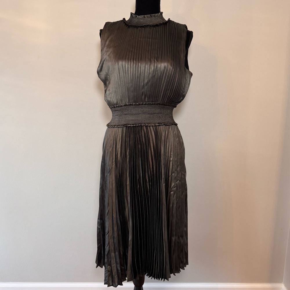 Nanette Lepore Dark Silver Pleated High Neck Dress Women’s 12 Sleeveless Shiny